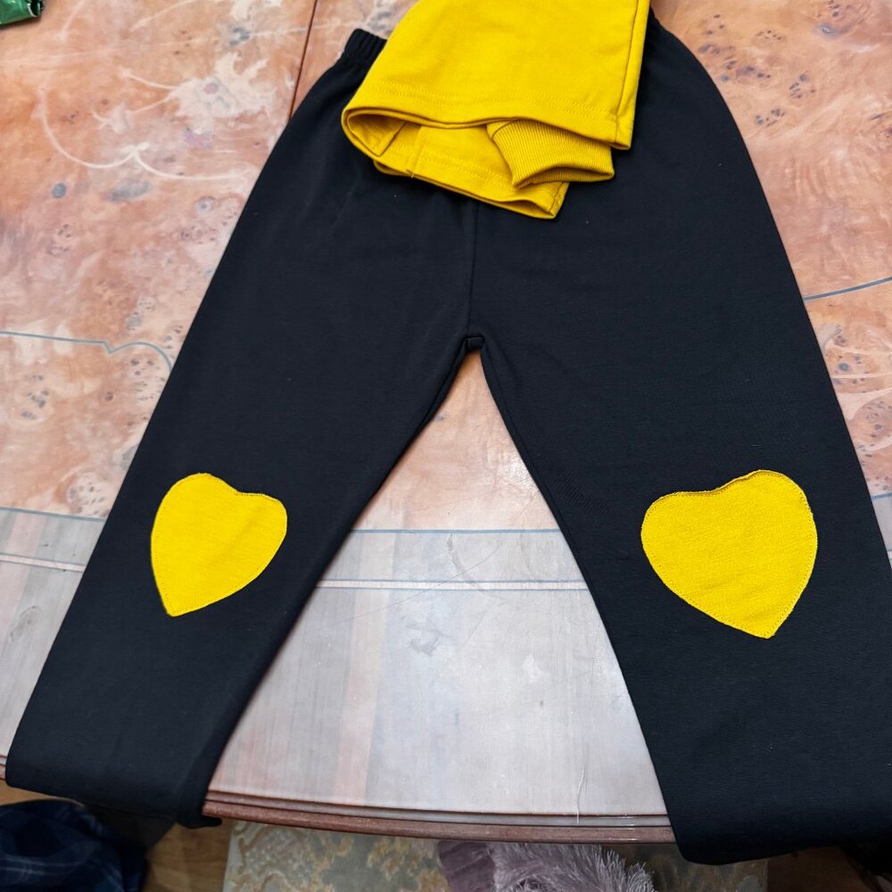 Gorgeous black and yellow BRAND NEW girls pants set for the winter.